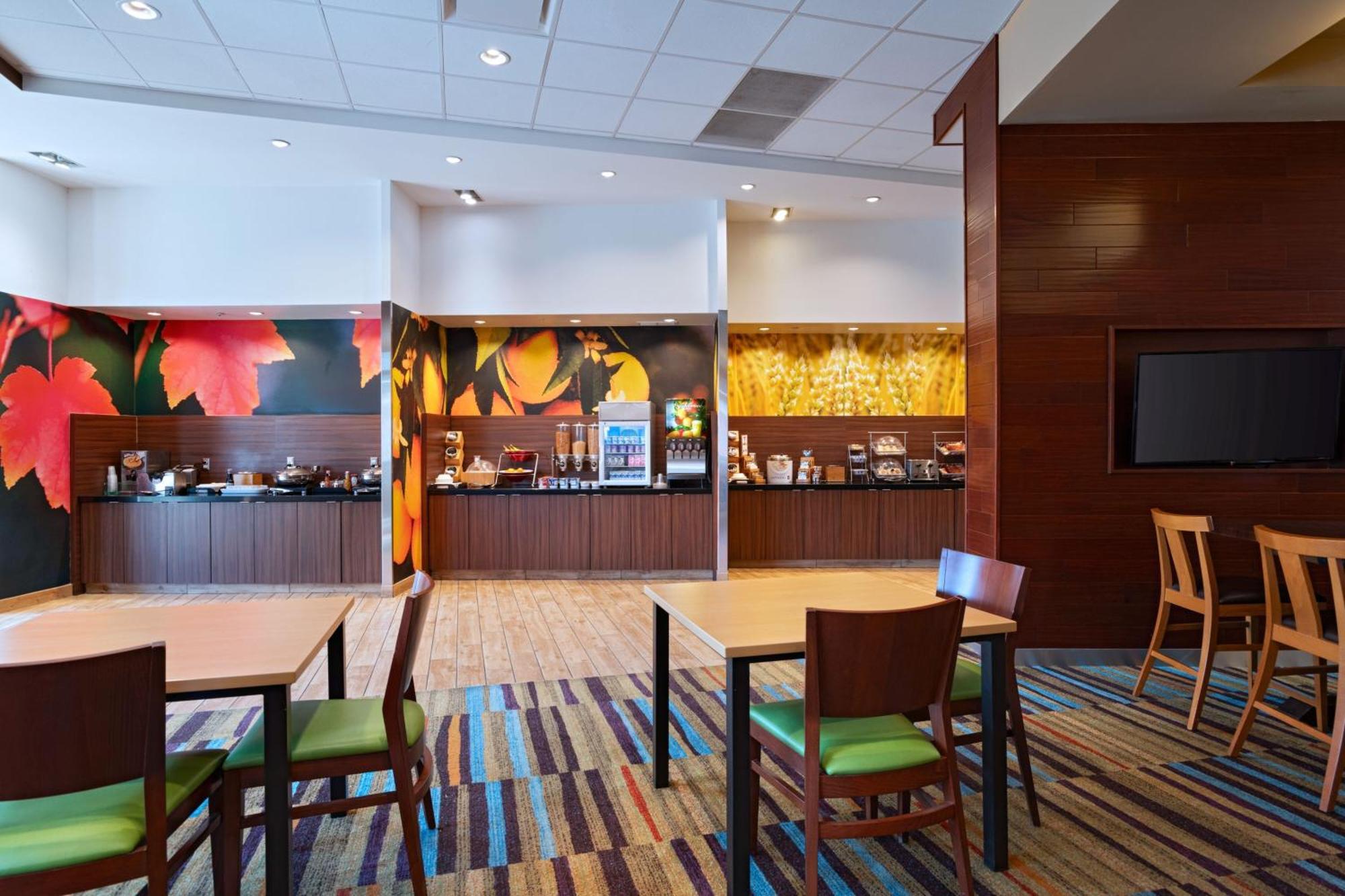 Fairfield Inn & Suites By Marriott Lincoln Airport Zewnętrze zdjęcie