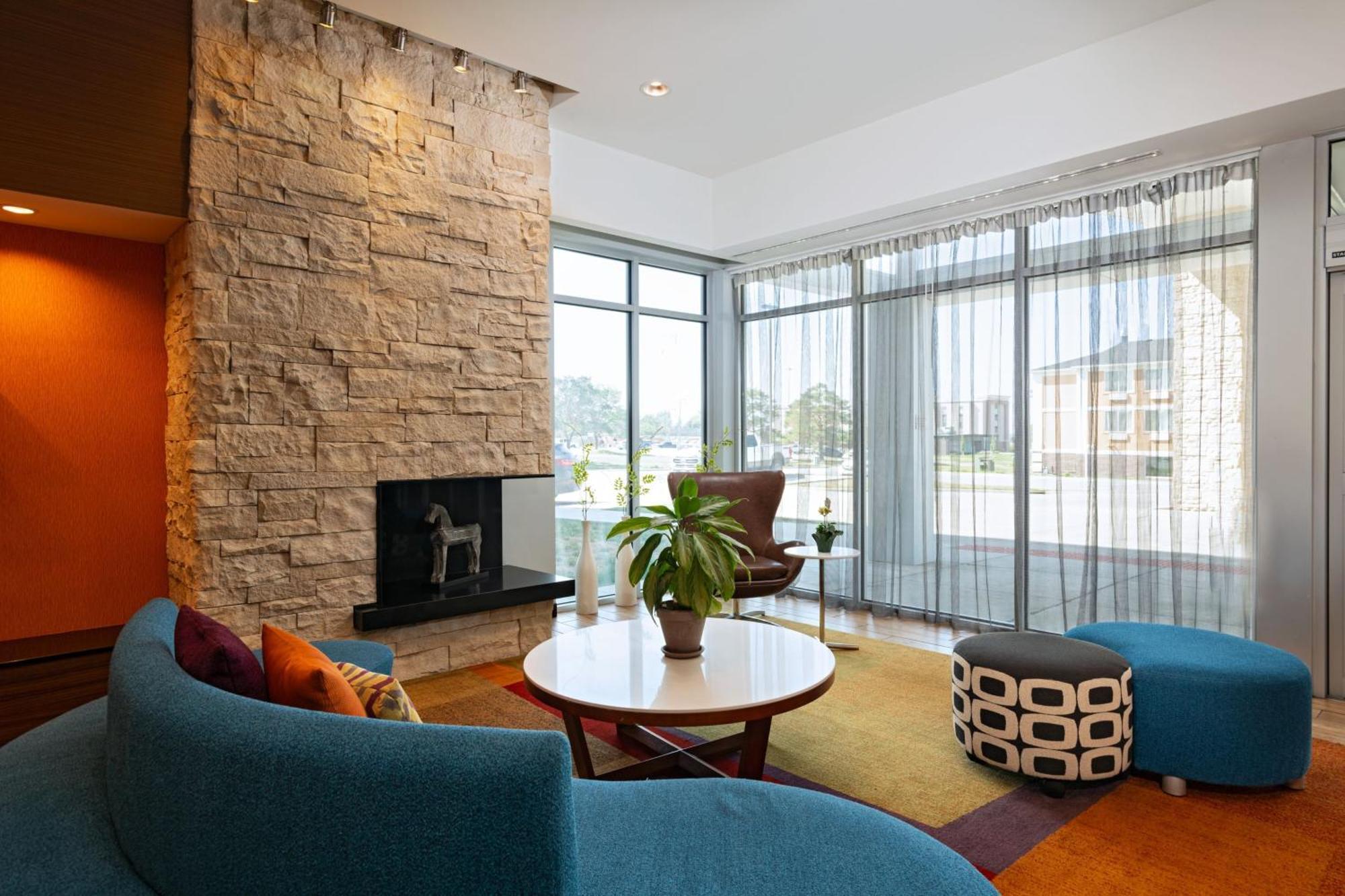 Fairfield Inn & Suites By Marriott Lincoln Airport Zewnętrze zdjęcie